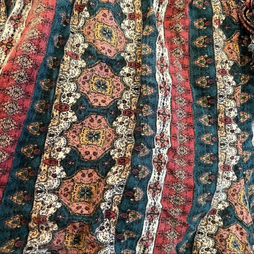 Pink republic patterned shorts  - Picture 3 of 5
